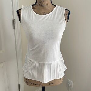 *TALBOTS white shell top with pleated fan, size P